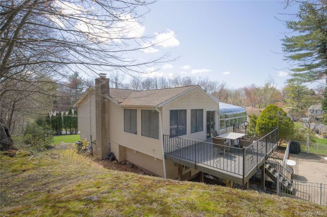 196 E Townline Road, West Nyack, NY 10994