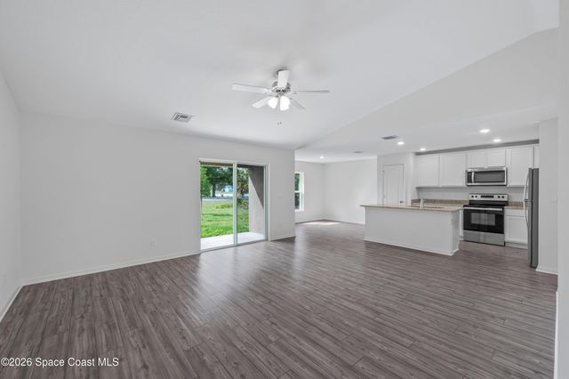 1170 Pluto Street SE, Palm Bay, FL 32909