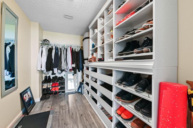 5951 Wellesley Park Drive Apt 702, Boca Raton, FL 33433
