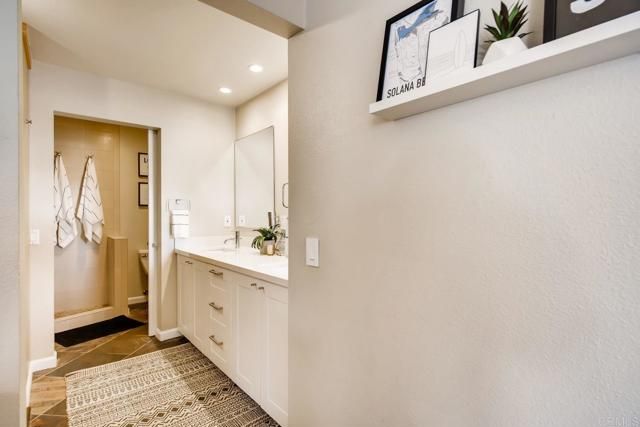 536 Via De La Valle A, Solana Beach, CA 92075