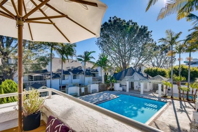 536 Via De La Valle A, Solana Beach, CA 92075