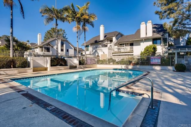 536 Via De La Valle A, Solana Beach, CA 92075