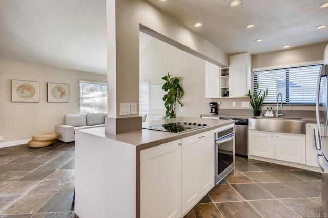 536 Via De La Valle A, Solana Beach, CA 92075