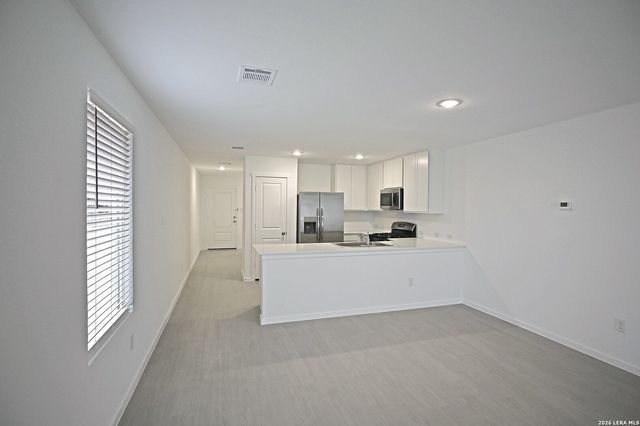 1502 Tiptop, New Braunfels, TX 78130