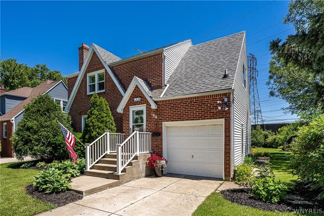 186 Ridgewood Dr, Amherst, NY 14226