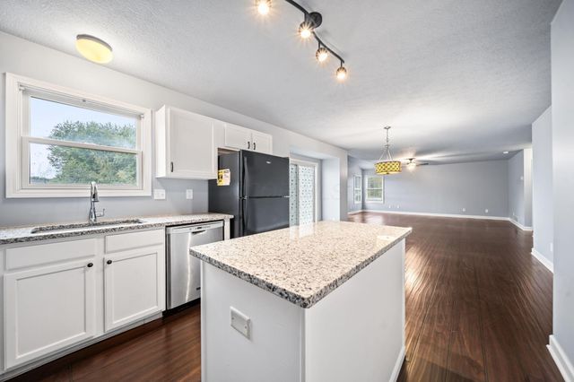 36 Gala Avenue, Etna, OH 43062