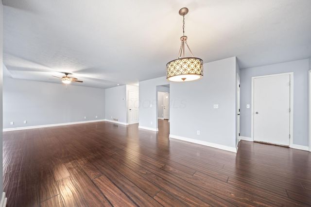 36 Gala Avenue, Etna, OH 43062