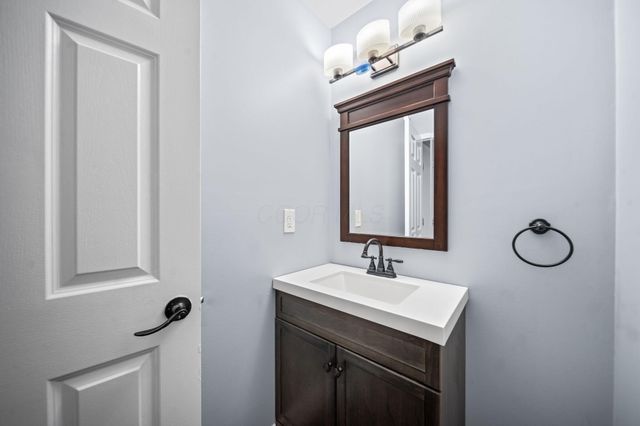 36 Gala Avenue, Etna, OH 43062