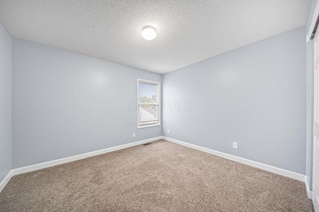 36 Gala Avenue, Etna, OH 43062