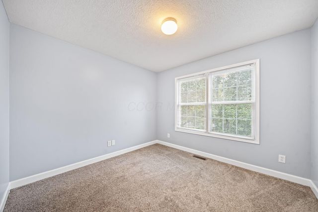 36 Gala Avenue, Etna, OH 43062