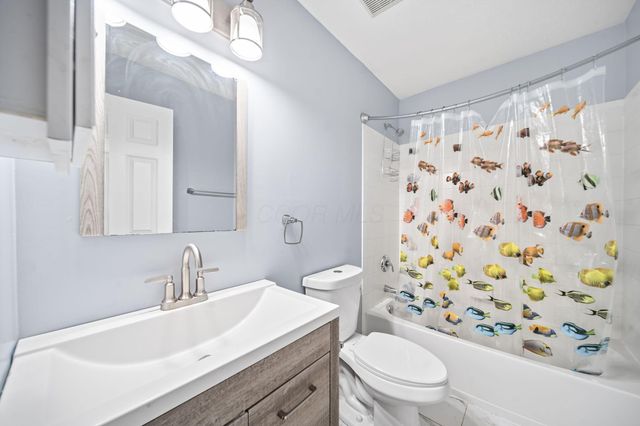 36 Gala Avenue, Etna, OH 43062