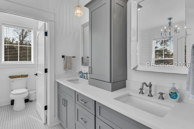 26 Pilot Point Rd, Ridgeland, SC 29936