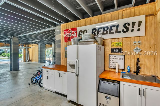 26 Pilot Point Rd, Ridgeland, SC 29936