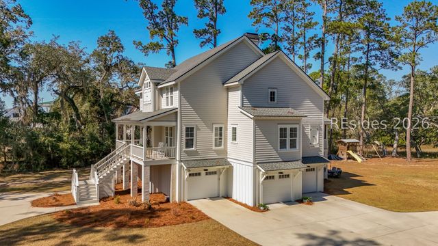 26 Pilot Point Rd, Ridgeland, SC 29936