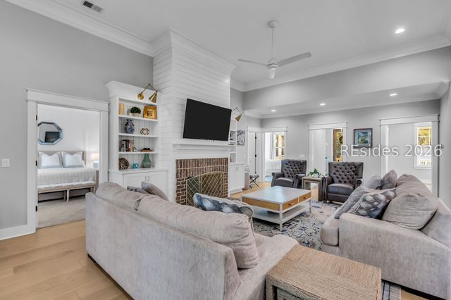 26 Pilot Point Rd, Ridgeland, SC 29936