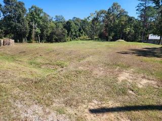 13214 Maple Drive, Dayton, TX 77535