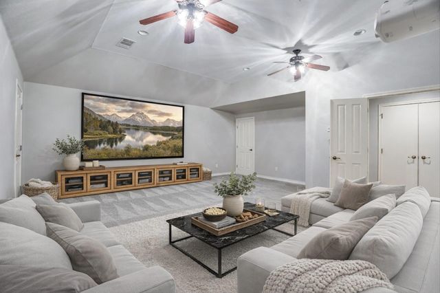 1400 Tom Sawyer RD, Dripping Springs, TX 78620