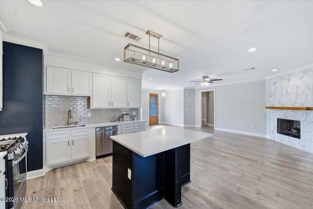 580 Hickory Place, Brandon, MS 39047