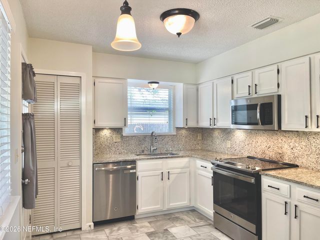 7965 CHOLO Trail, Jacksonville, FL 32244