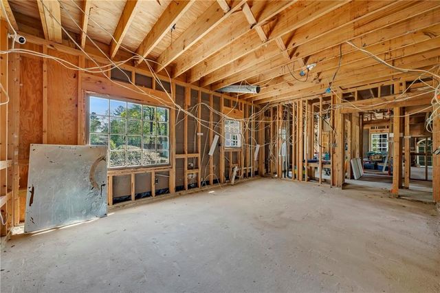 5801 S Fairfax Road, Mobile, AL 36608