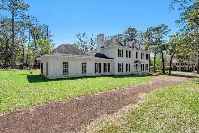 5801 S Fairfax Road, Mobile, AL 36608