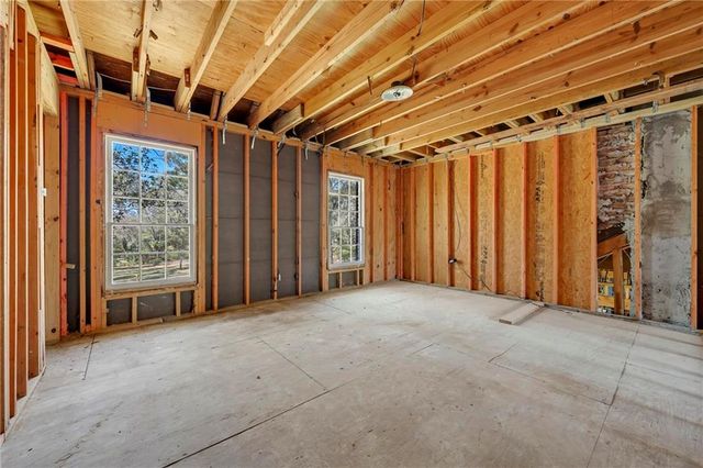 5801 S Fairfax Road, Mobile, AL 36608