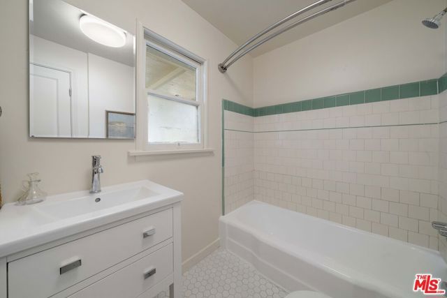 1911 Griffin Avenue, Los Angeles, CA 90031