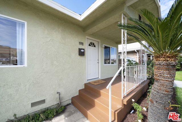 1911 Griffin Avenue, Los Angeles, CA 90031