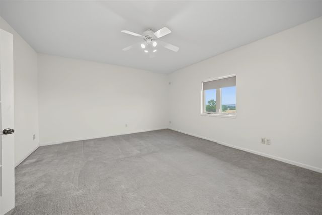 3380 S Scenic Slope Rd, Salina, KS 67401