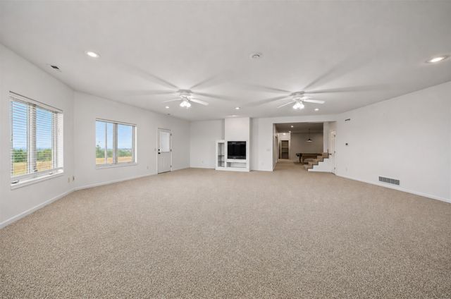 3380 S Scenic Slope Rd, Salina, KS 67401