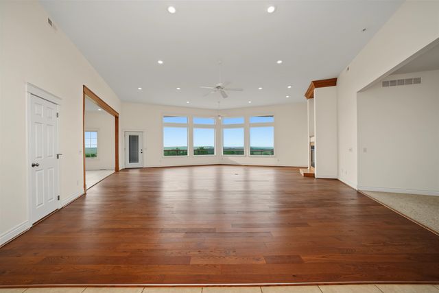 3380 S Scenic Slope Rd, Salina, KS 67401