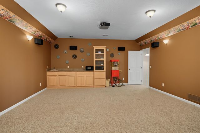 3380 S Scenic Slope Rd, Salina, KS 67401