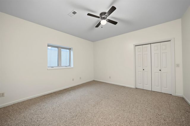 3380 S Scenic Slope Rd, Salina, KS 67401