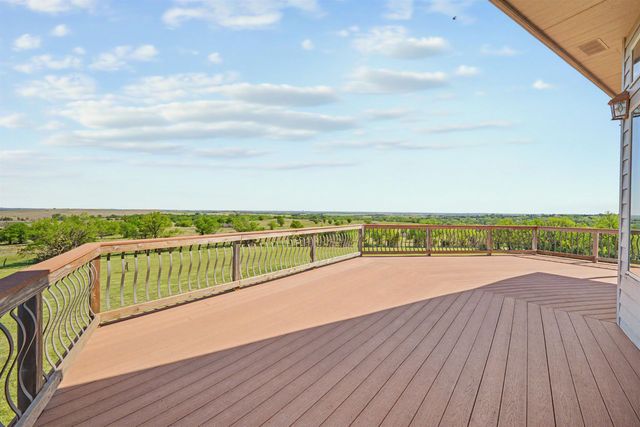 3380 S Scenic Slope Rd, Salina, KS 67401