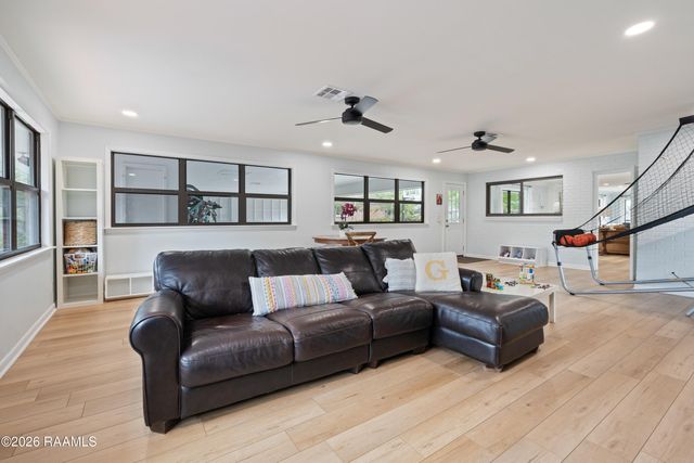 110 Canterbury Road, Lafayette, LA 70503