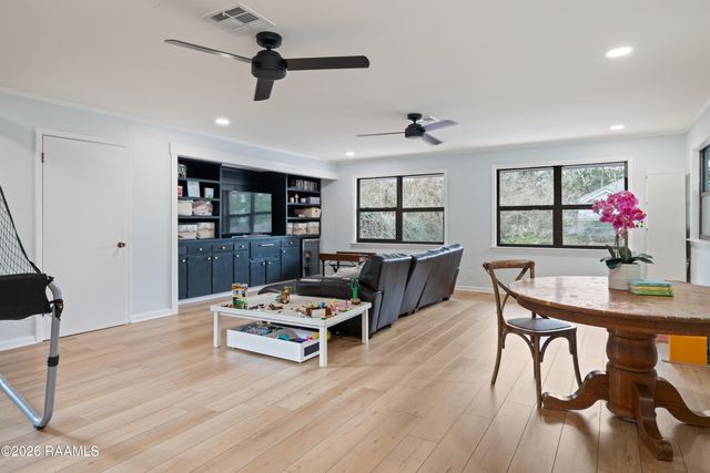 110 Canterbury Road, Lafayette, LA 70503