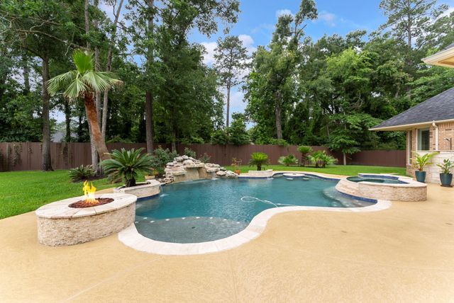 13244 Misty Sage Drive, Conroe, TX 77302