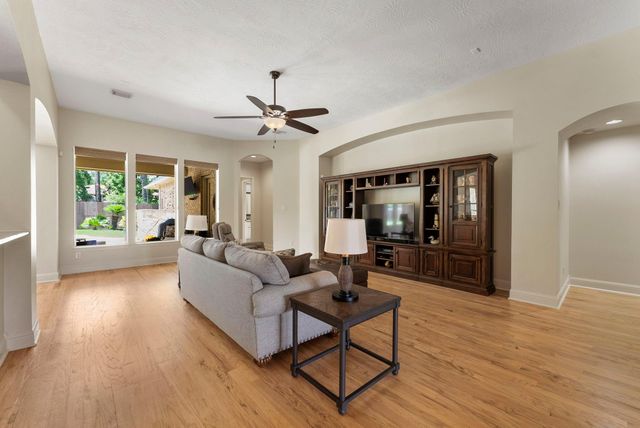 13244 Misty Sage Drive, Conroe, TX 77302