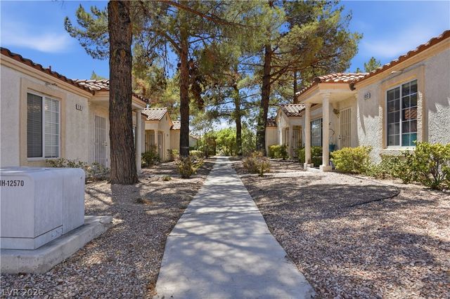 5449 Geneive Lane 102, Las Vegas, NV 89108