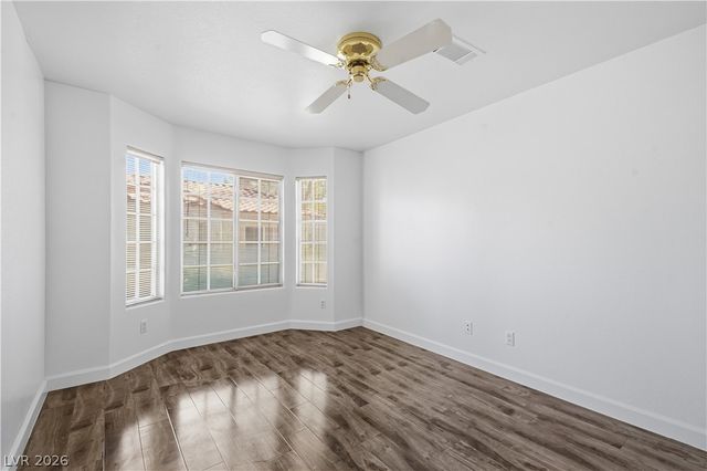 5449 Geneive Lane 102, Las Vegas, NV 89108