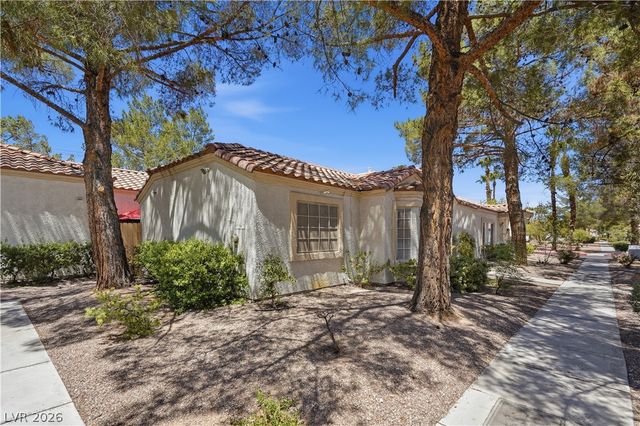 5449 Geneive Lane 102, Las Vegas, NV 89108