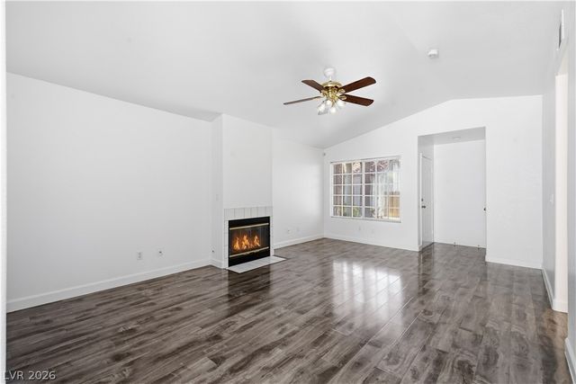5449 Geneive Lane 102, Las Vegas, NV 89108