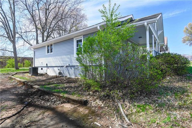 1618 Connor Place, Greensboro, NC 27260