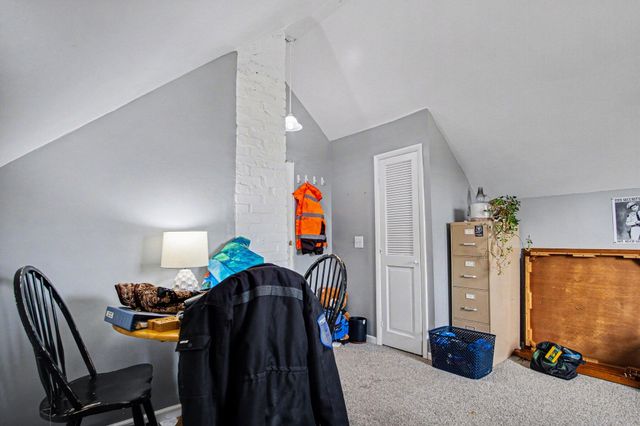 606 Fairview Avenue NE, Grand Rapids, MI 49503