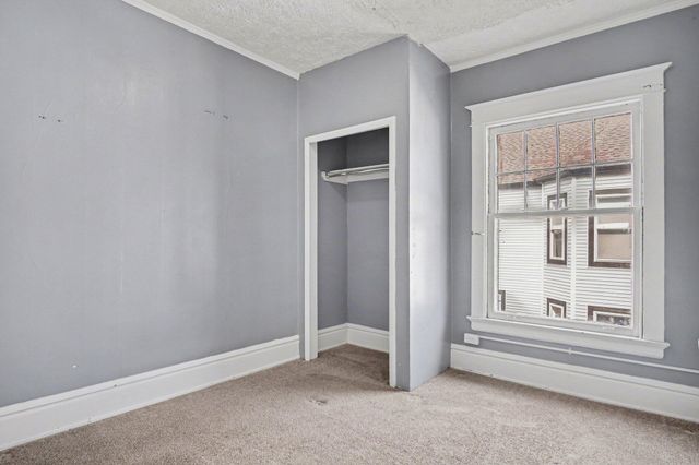 606 Fairview Avenue NE, Grand Rapids, MI 49503
