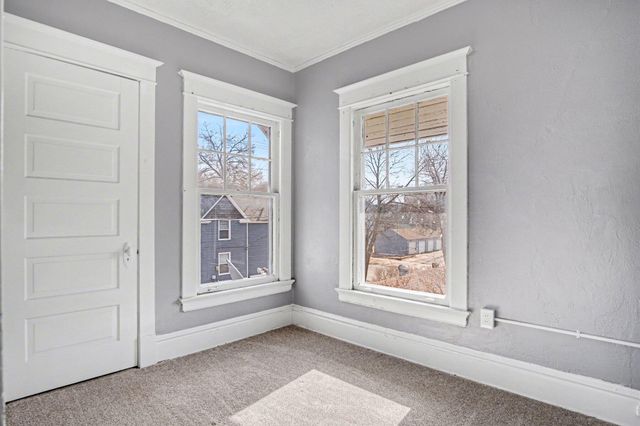 606 Fairview Avenue NE, Grand Rapids, MI 49503