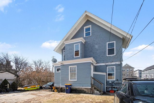 606 Fairview Avenue NE, Grand Rapids, MI 49503