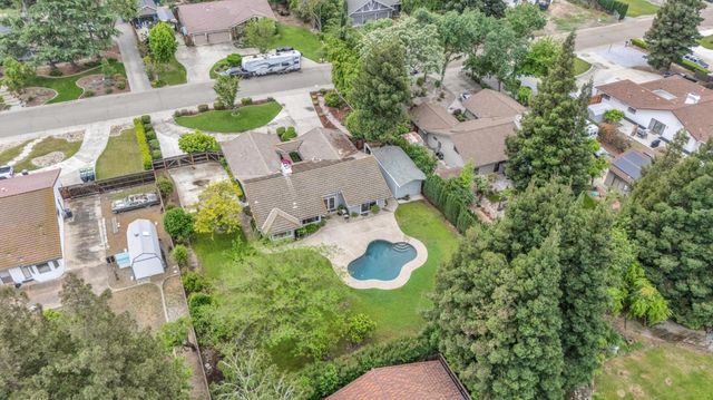 455 Loma Verde Dr, Tracy, CA 95376