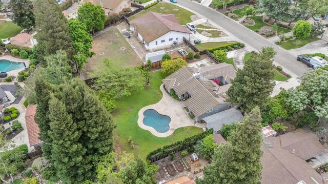 455 Loma Verde Dr, Tracy, CA 95376