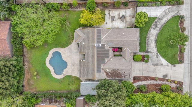 455 Loma Verde Dr, Tracy, CA 95376